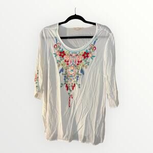 Grand & Greene White Embroidered Blouse M Lightweight Breezy Boho Summer Cool